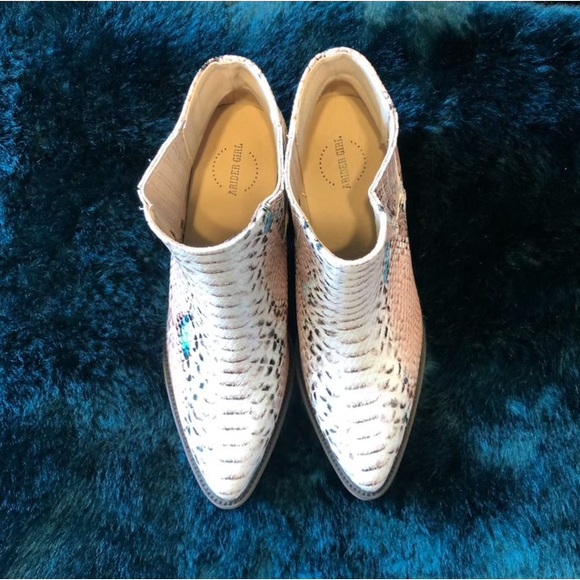 Buckle ARider Girl Ankle Boots Booties - Snakeskin Multi Color Size 7.5 EUR 38 - Picture 10 of 11